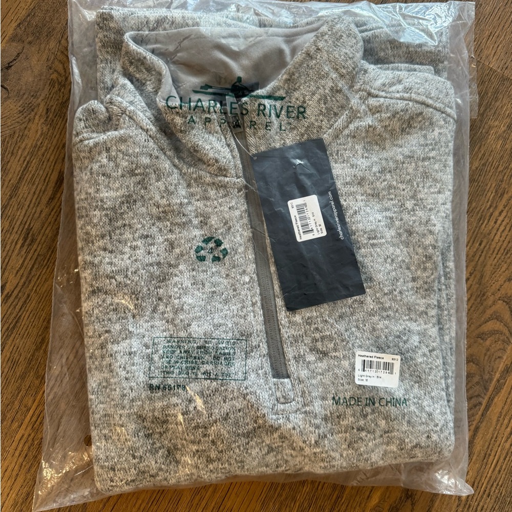 Bran new micro fleece pullover for men